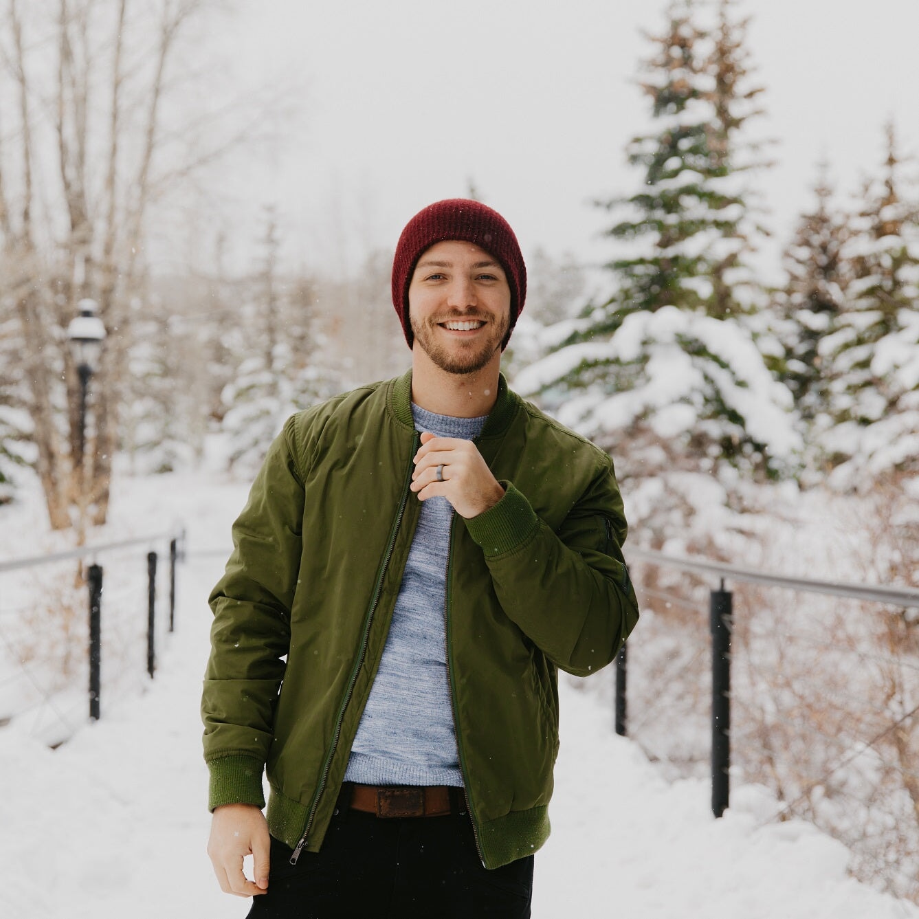 What is a Bomber Jacket? How to Wear It?