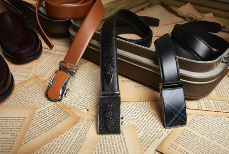 Top 5 Leather Belts Worn by Famous Style Icon Celebrities