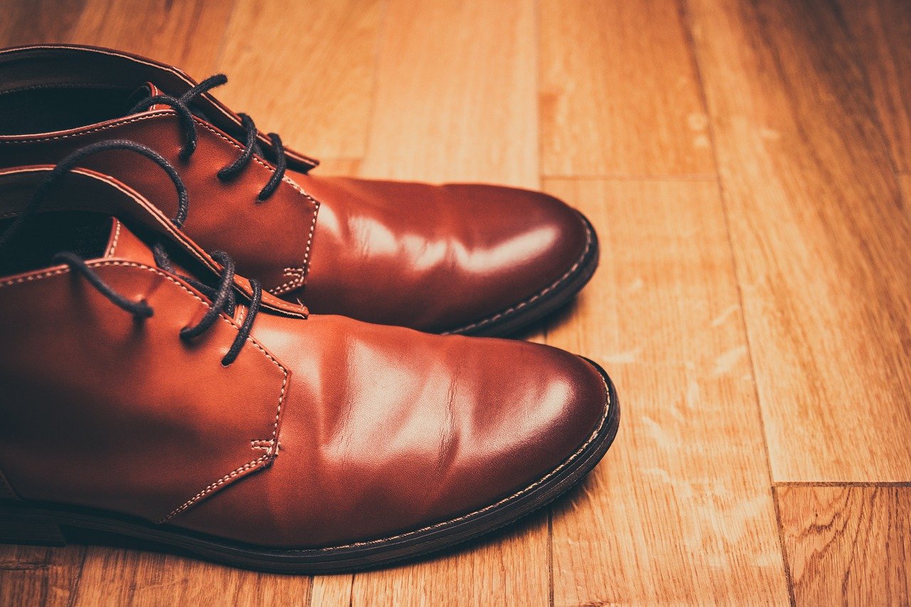 essential shoes for men