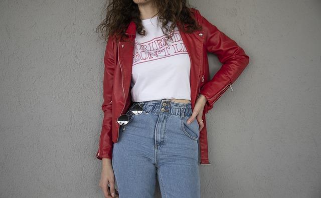style a red leather jacket