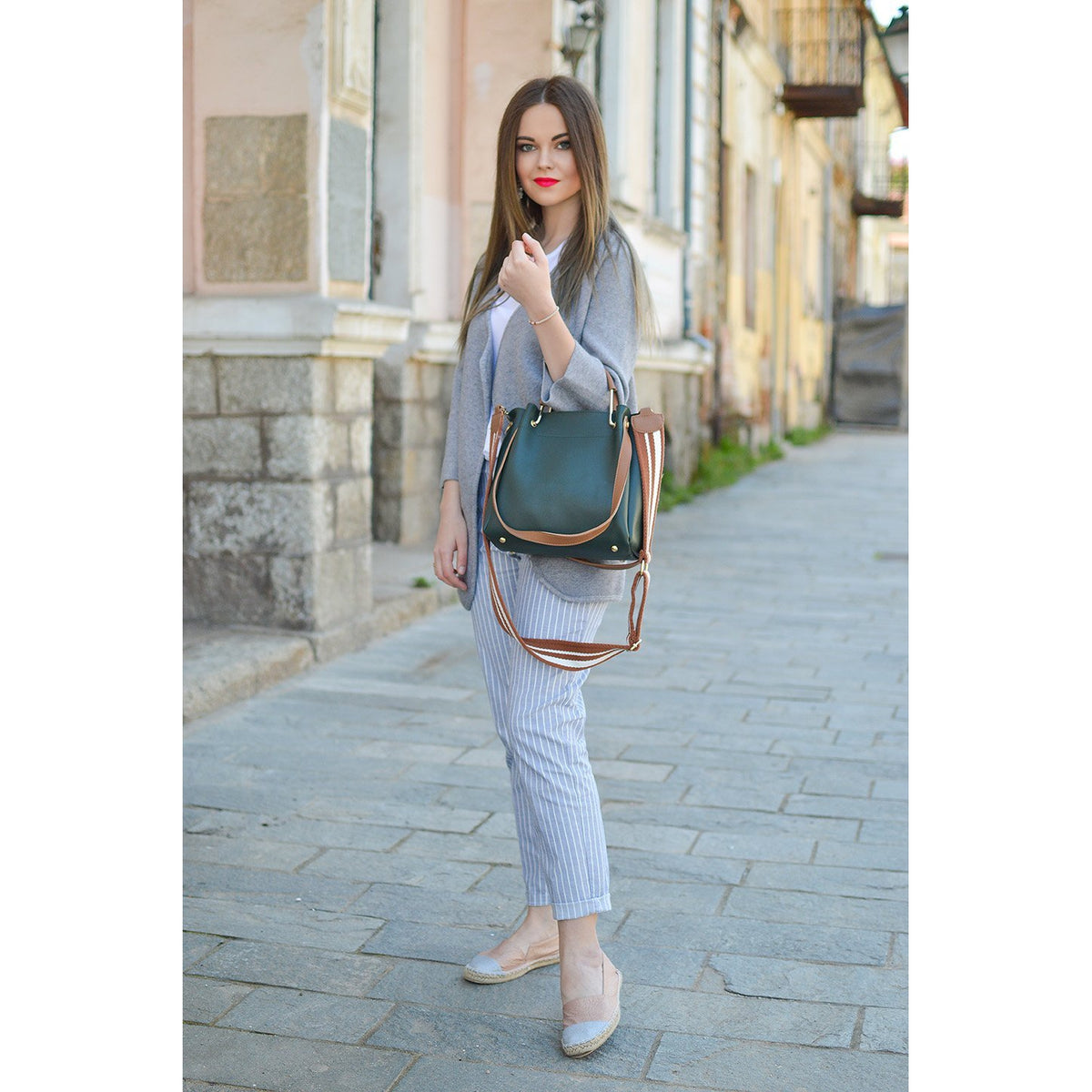 A Perfect Tote Genuine Leather Shopping Bag with a Bucket Shaped Design