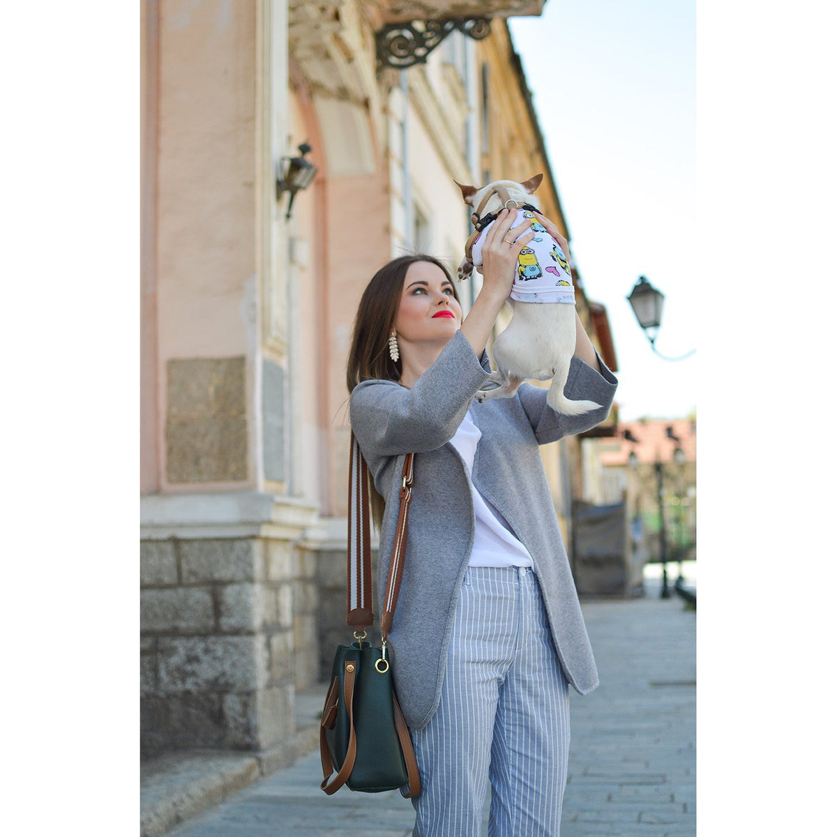 A Perfect Tote Genuine Leather Shopping Bag with a Bucket Shaped Design