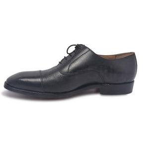 Oxford Shoes in Black Color