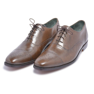 capped toe leather shoes oxford style