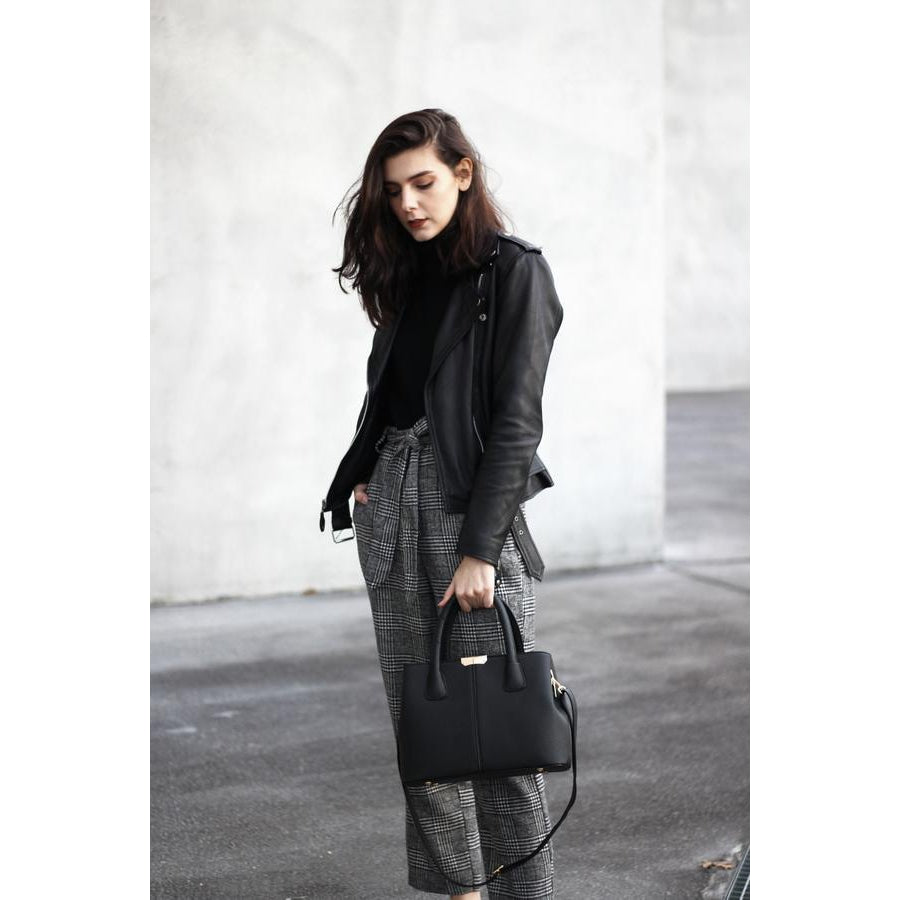 Women Black Tote Messenger Faux-Leather Handbag with Stylish Design Lo -  Leather Skin Shop