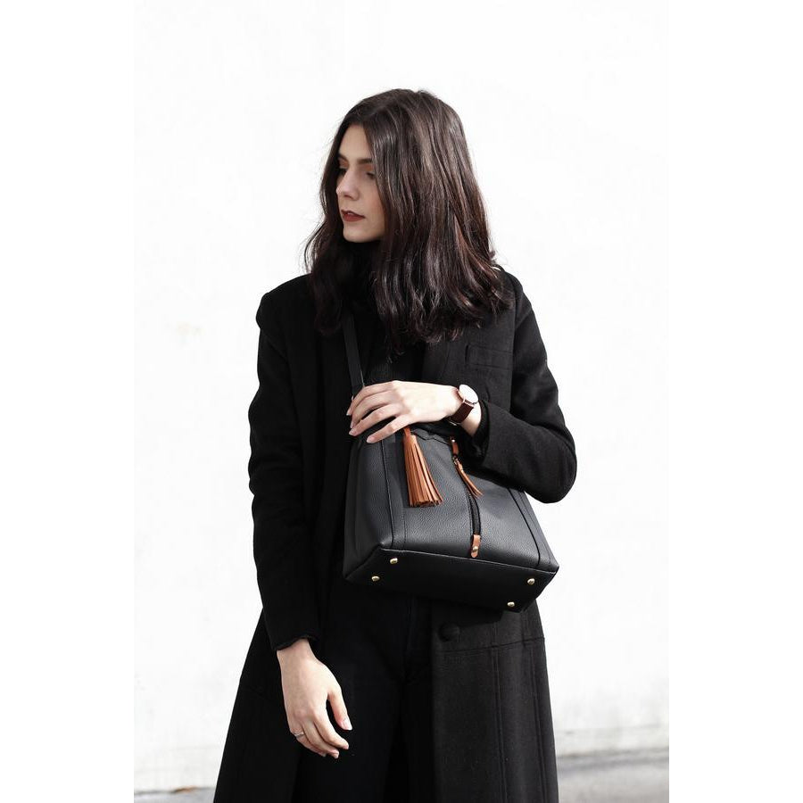 Women Lookbook Tote cross body Messenger Faux-Leather Bag with Tassels