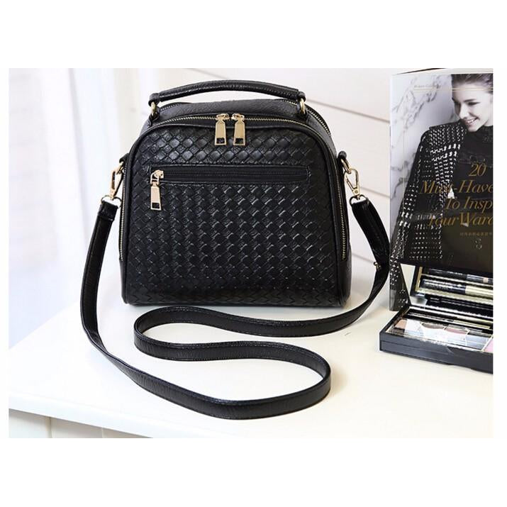 Women Black Diamond Quilted Leather Tote Messenger Handbag