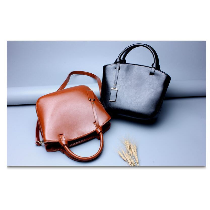 Women Vintage Rich and Premium Faux-Leather Women Tote Bag with Leather Tag