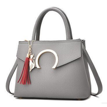 Women Luxury Black Faux-Leather Tote Messenger Bag with a Dazzling Tassel